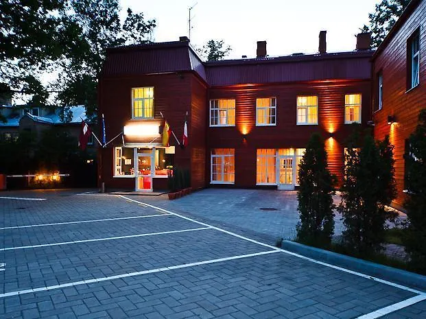 Autosole Viesnīca 4*