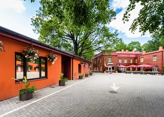 Autosole فندق 4*